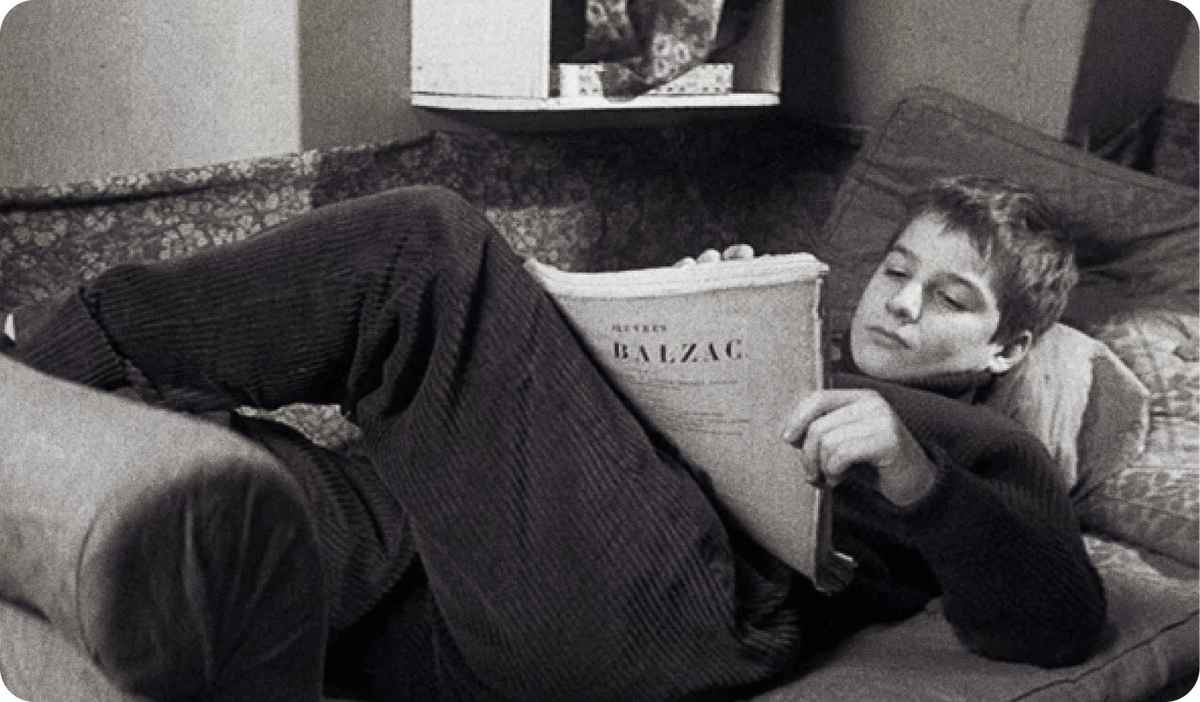 Хороший педагог оценит изобретательность и неунывающий характер Антуана. Его впечатлил Бальзак, так что он решил немедленно использовать отрывок из "Поисков абсолюта" в своем сочинении о смерти дедушки