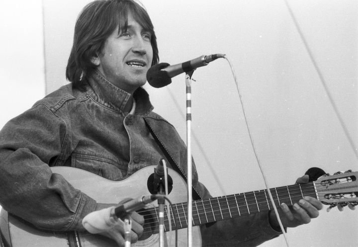 Олег Митяев, соцсети