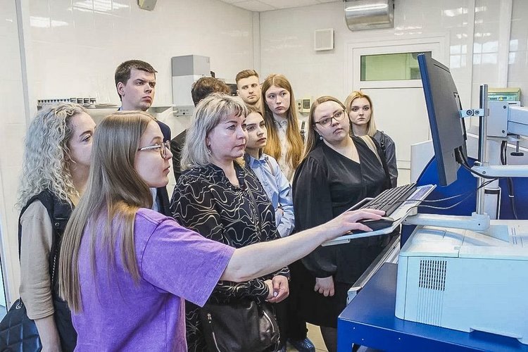    Студенты Костромской ГСХА ознакомились с передовыми технологиями животноводства и осетровой аквакультуры