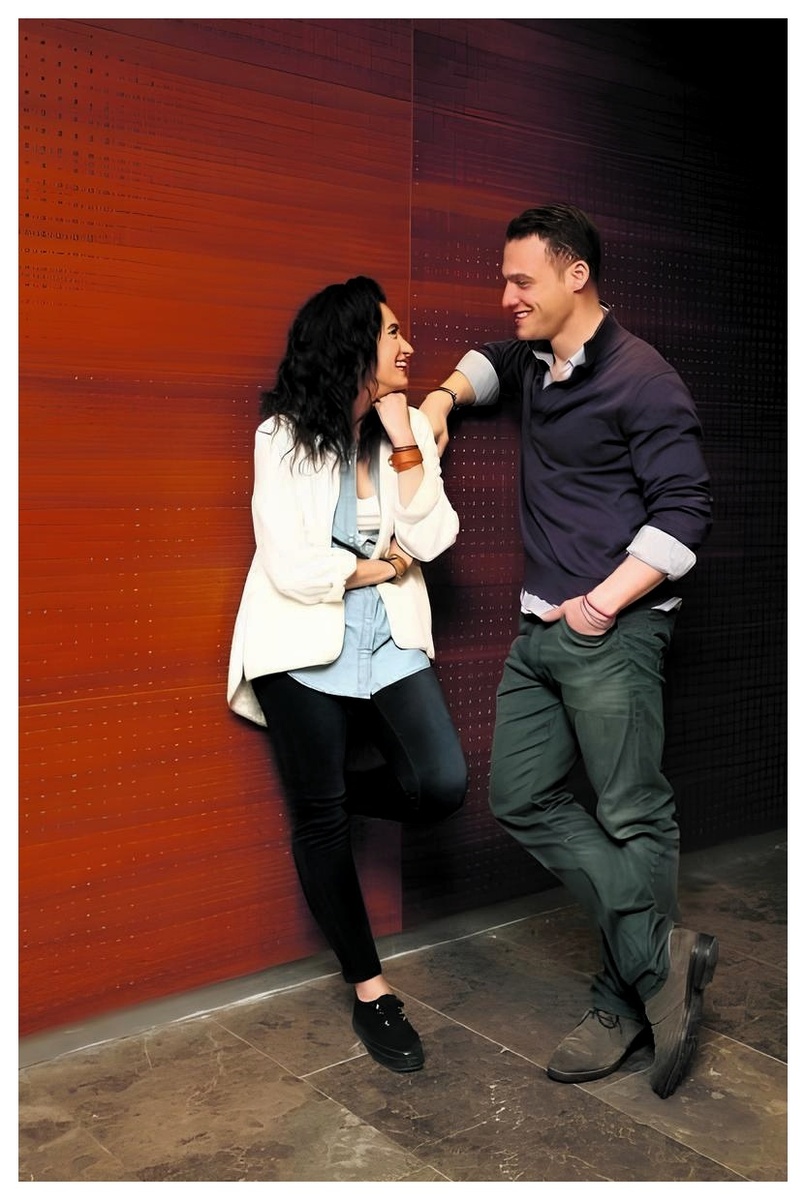 Керем Бюрсин и Ханде Догандемир .Фото для журнала "Vatan Pazar" март 2014