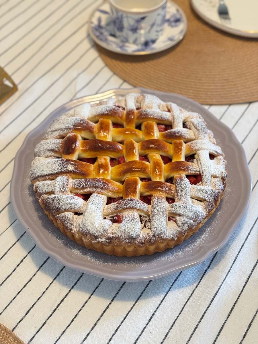 Вот такой красивый пирог получается.