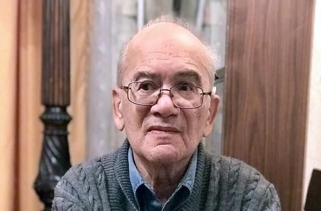 Александр Кушнер. Источник: https://cdn.culture.ru/images/5ae929ca-1f15-5d42-a5a7-cfc7d6b85e8a