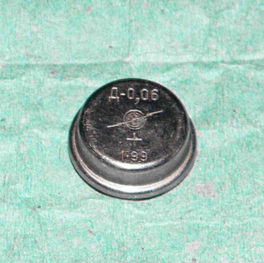 1958 год для слуховых аппаратов.  Фото: rw6ase.narod.ru