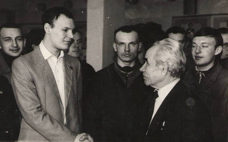 Владимир Адаев со студентами