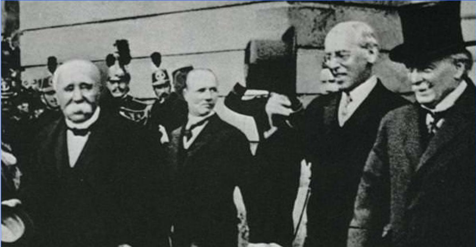 Лидеры стран Антанты празднуют победу. Без России.