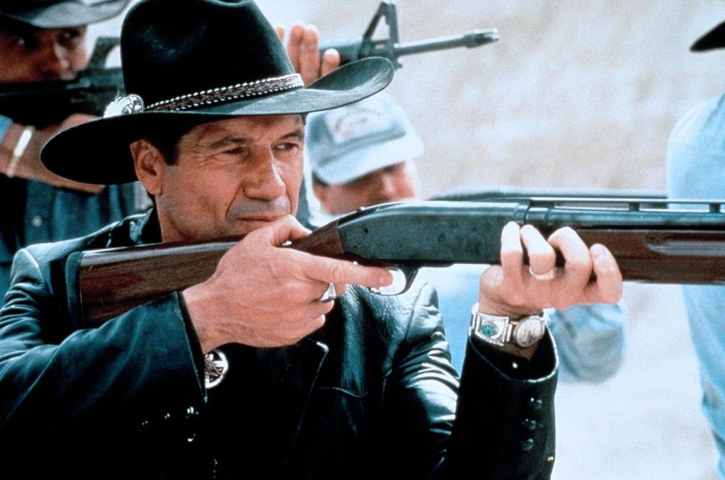 Кадр из фильма «Громовое сердце» (1992)