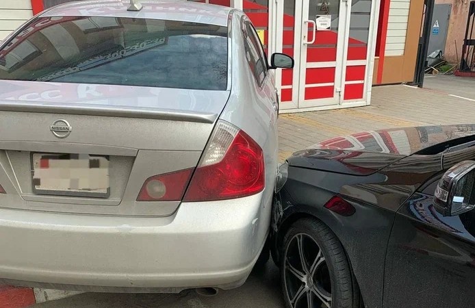 Не все повреждения автомобиля на парковке считаются ДТП