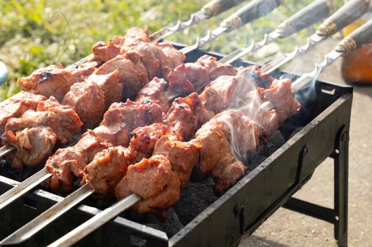    Маринад, нарезка, дрова.