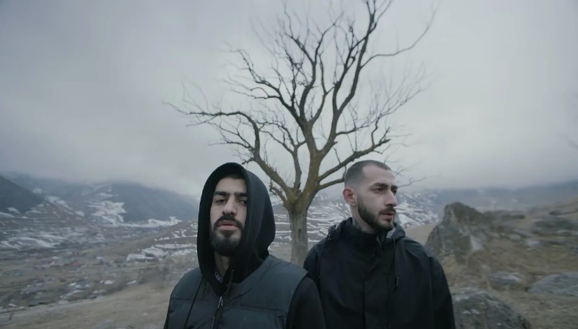 Там ревели горы... Музыка нового поколения. взята из интернета.