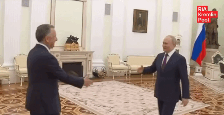    А это уже сегодняшняя встреча в Москве. Видео: kremlin.ru.