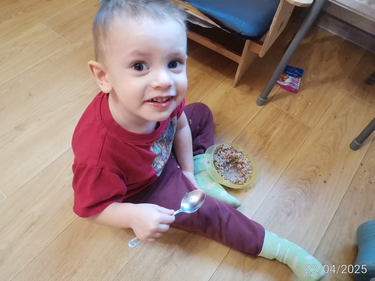 Тот ещё хулиган Костя, 2,3 года