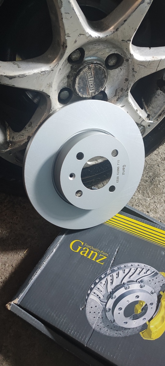 Если статья будет полезной, поставь палец вверх👍 и  подпишись на канал!)