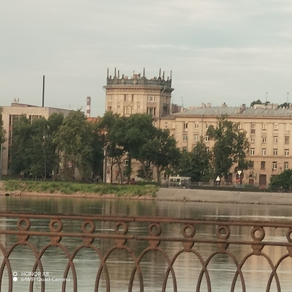 НЕВА, НАБЕРЕЖНАЯ - из личных фото автора Лидии Шатиловой