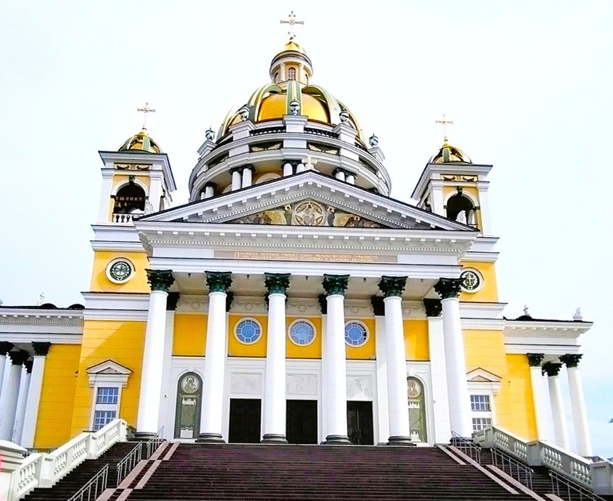 Собор Рождества Христова в Челябинске (Фото автора)