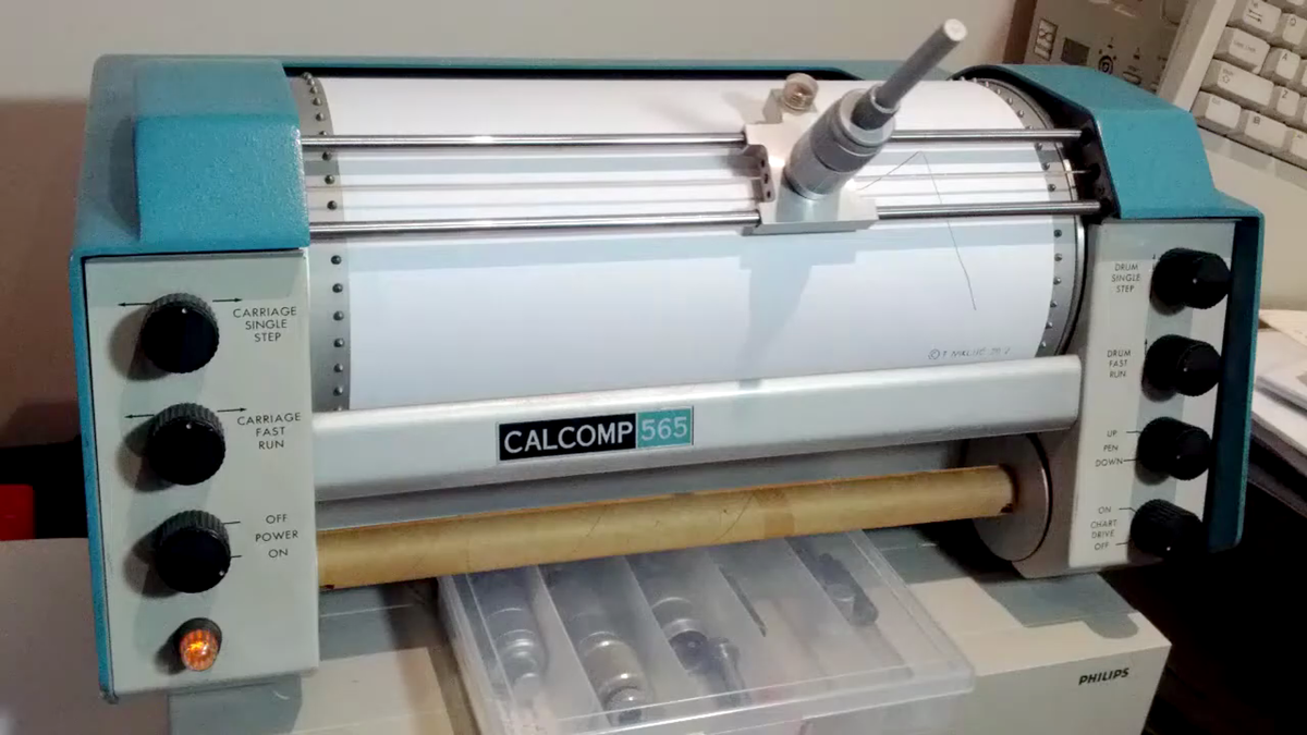 Плоттер Calcomp 565