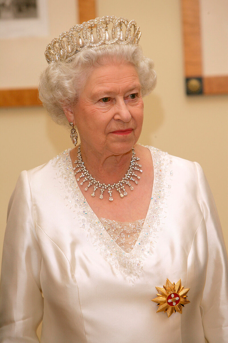 Елизавета во Владимирской тиаре