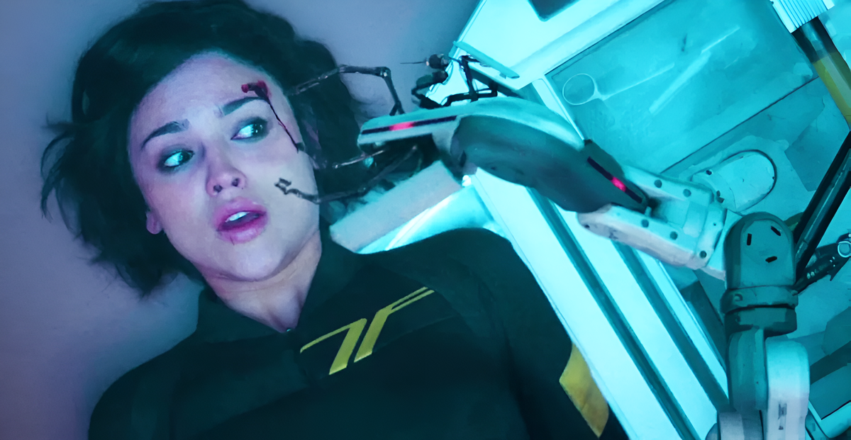 Кадр из фильма «Ash». Режиссер: Флаин Лотус. Производство: Brainfeeder Films, General Film Corporation, GFC Films, IPR.VC, XYZ Films