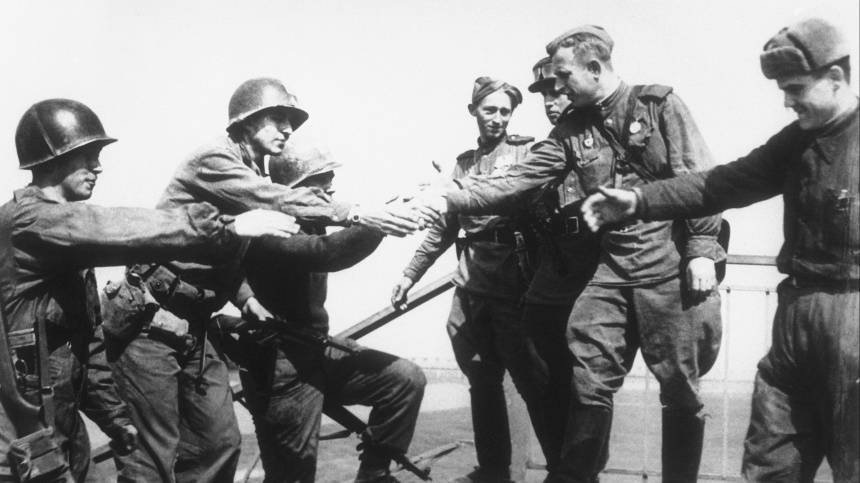    Фото: ASSOCIATED PRESS/ТАСС; 5-tv.ru