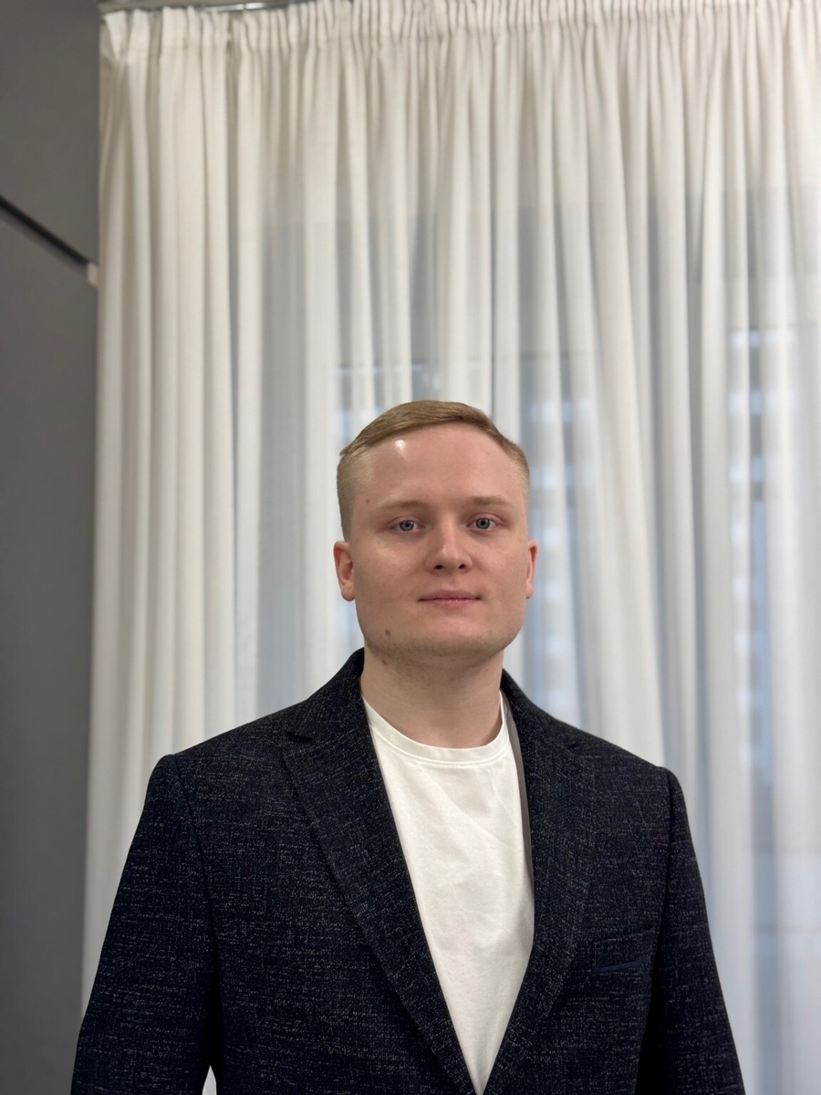 Это я - Данил!