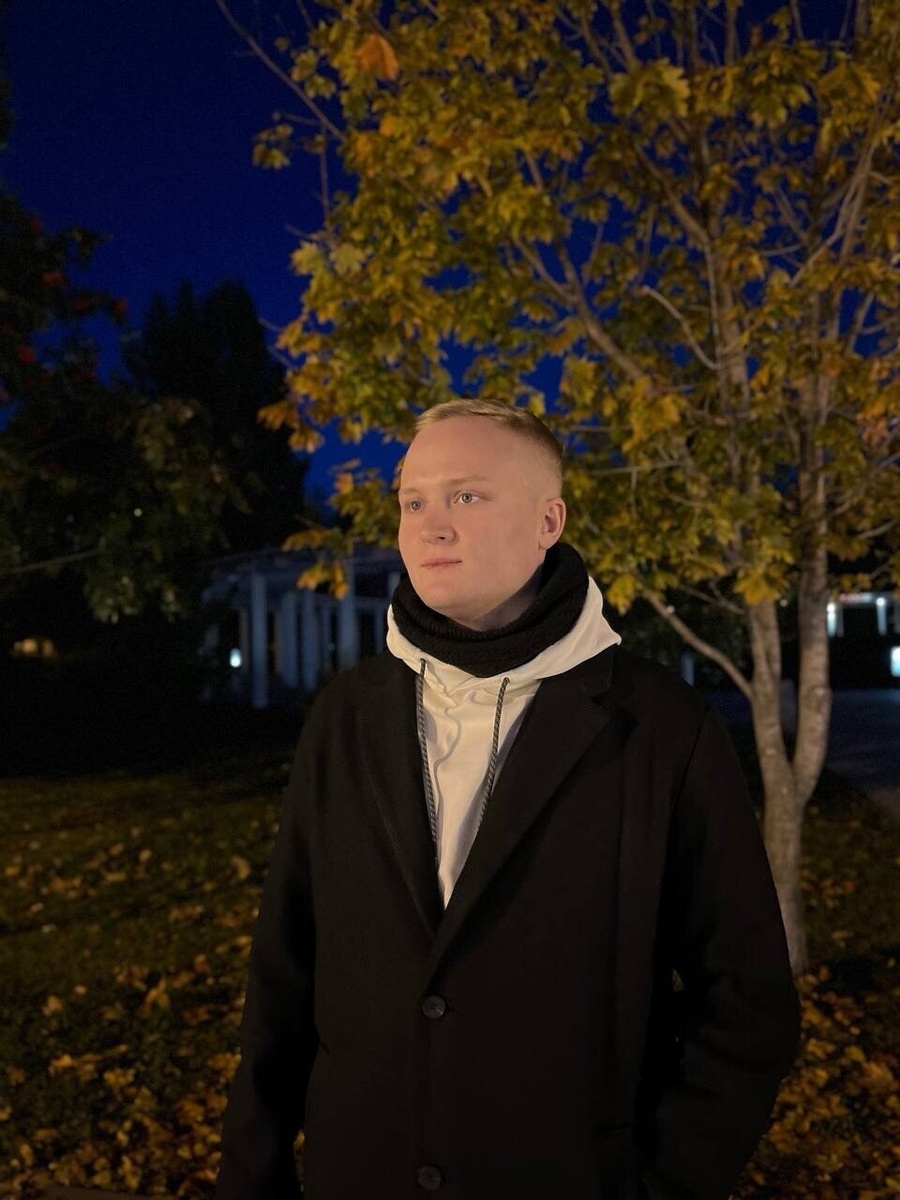 Это я - Данил!