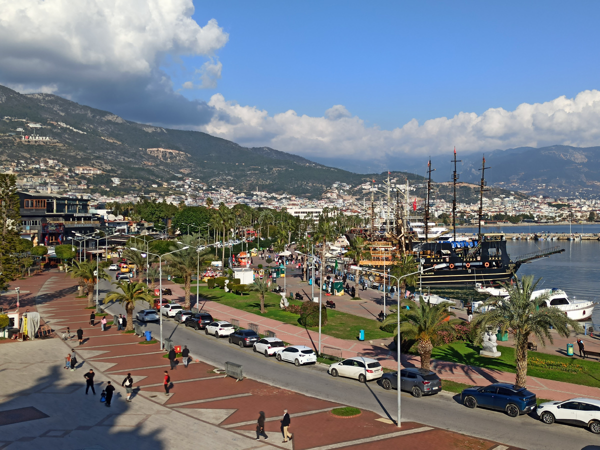 Как не растеряться, получить максимум удовольствия и не забыть тапочки для гальки😄 