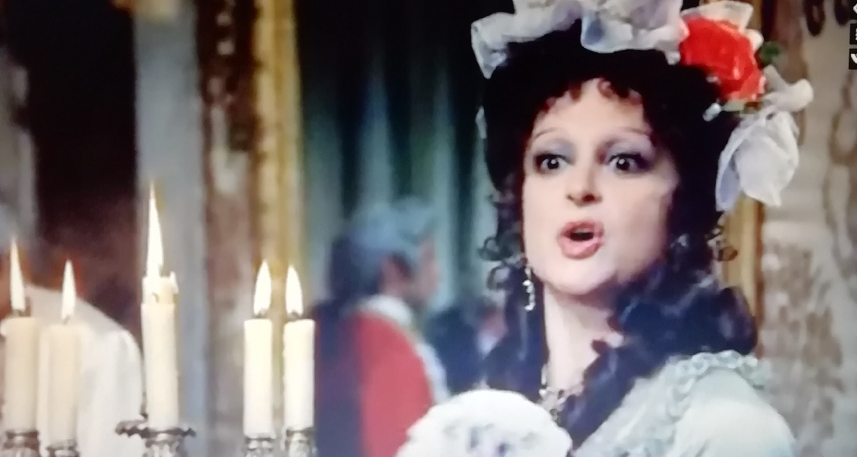 Морелла встретила Густаво песней