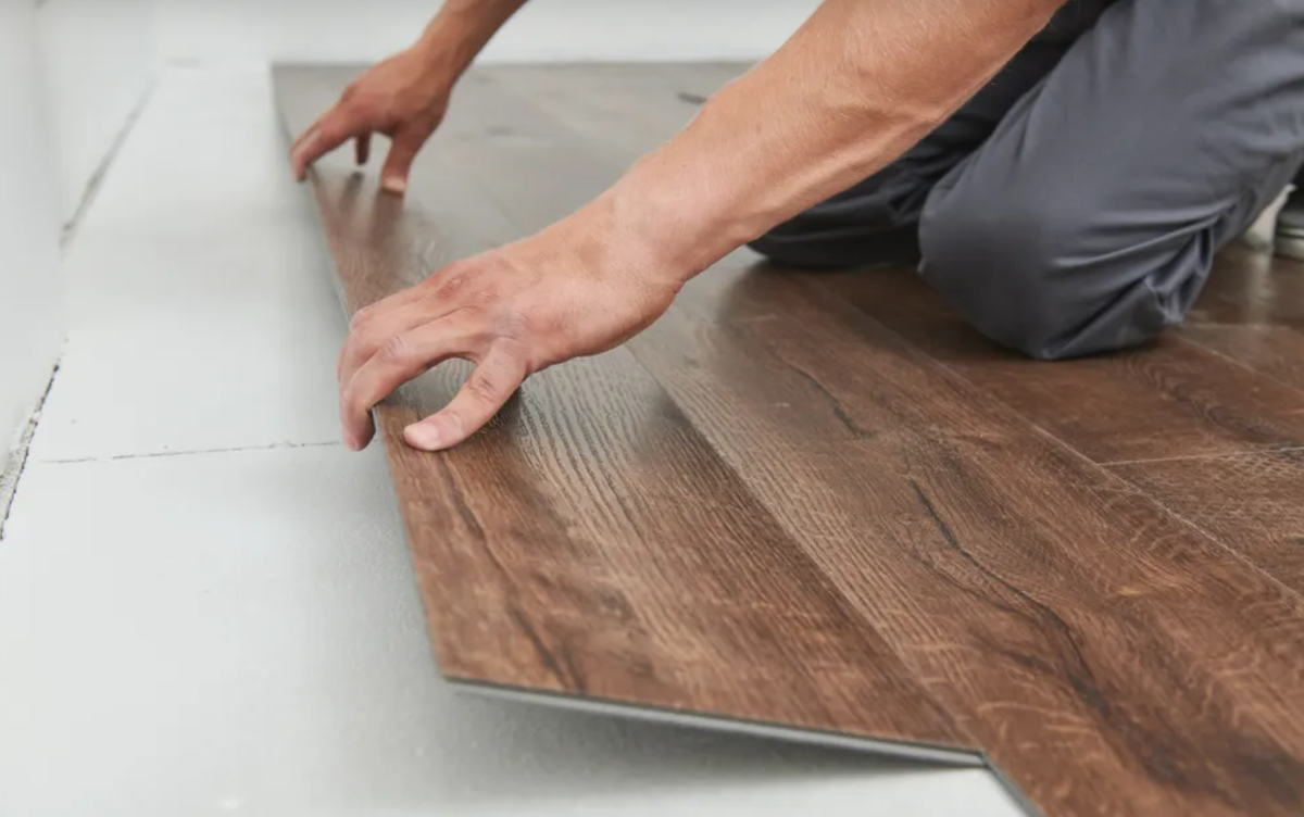 Как уложить ламинат: полное пошаговое руководство