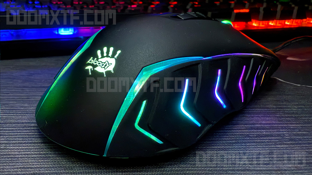 Подсветка на мышке Блади J95S.