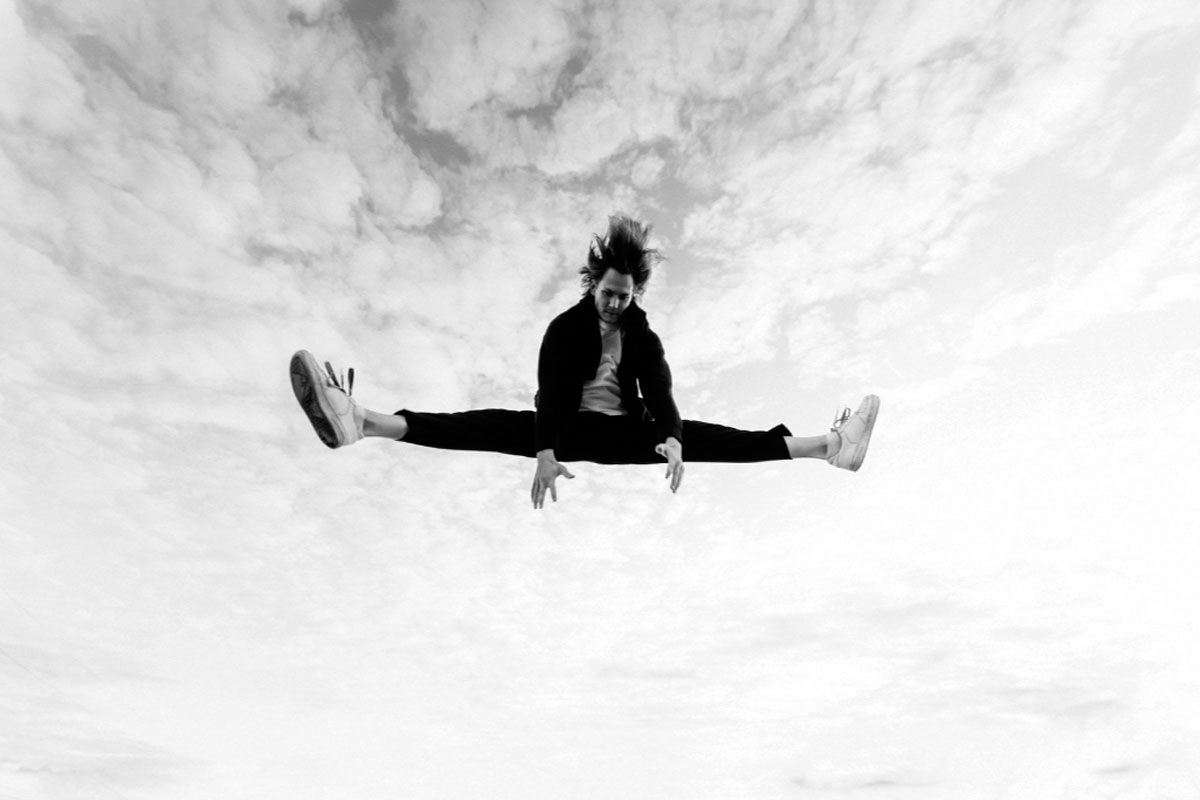 Молодые мужчины всё чаще отказываются от взрослой жизни