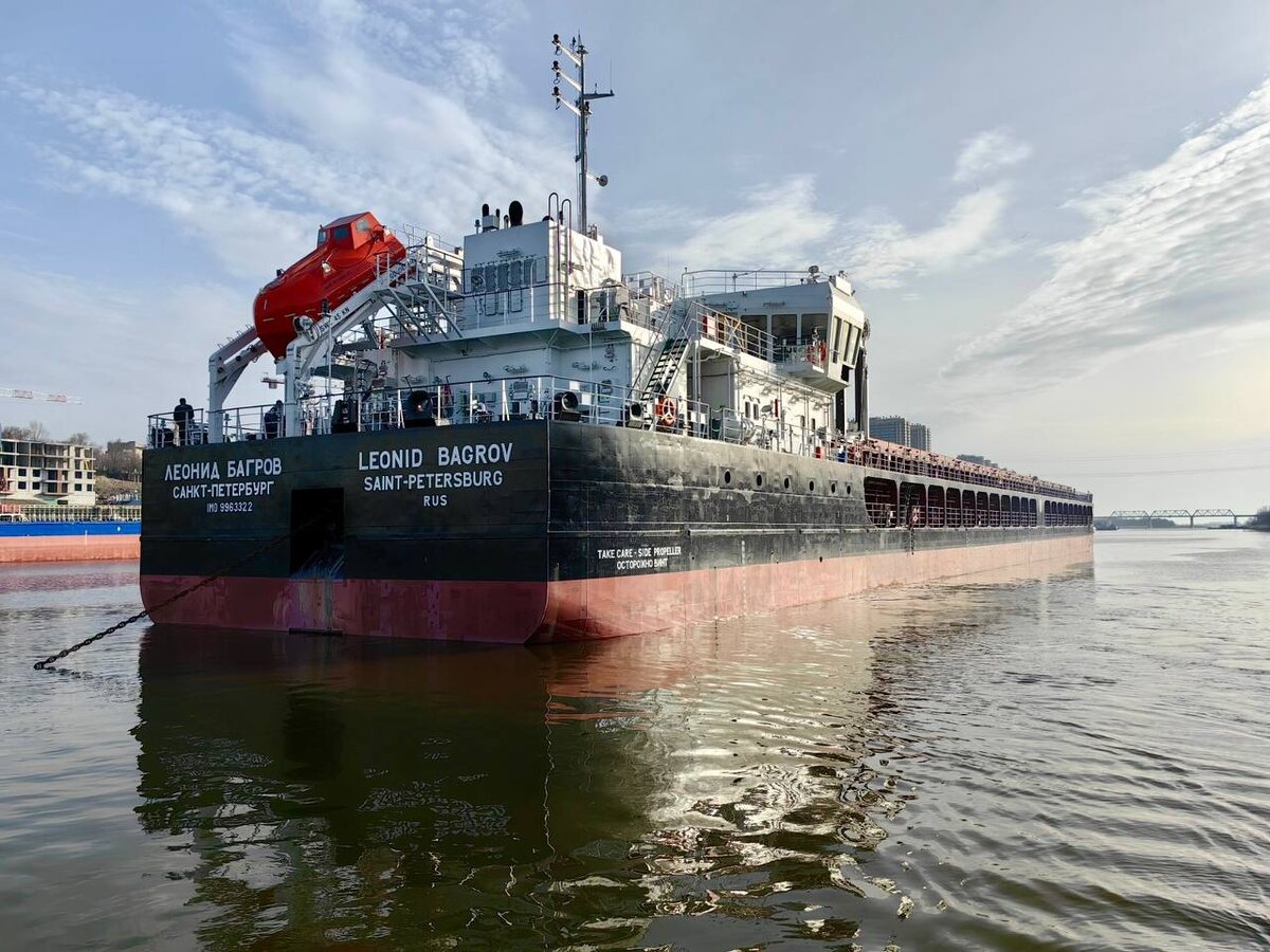   «Леонид Багров»