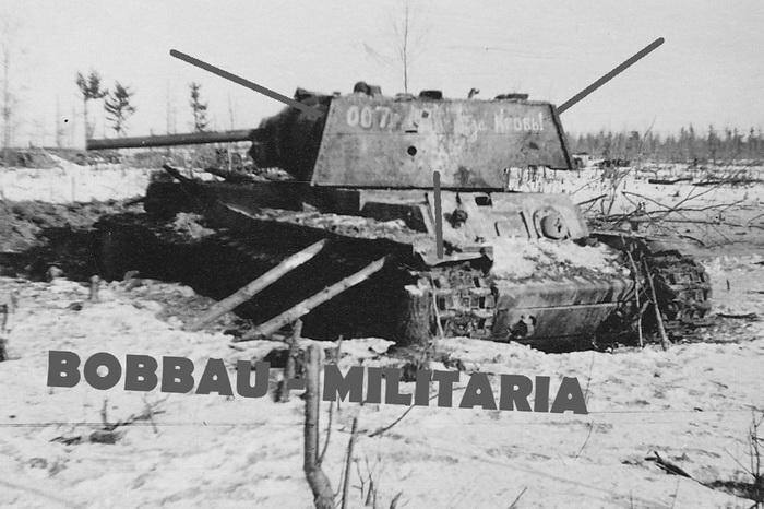 Танк КВ-1 производства ЧКЗ выпуска февраля 1942 года одной из танковых бригад Волховского фронта