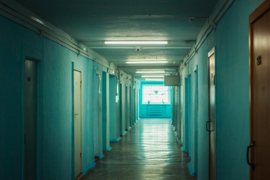 Больничный коридор