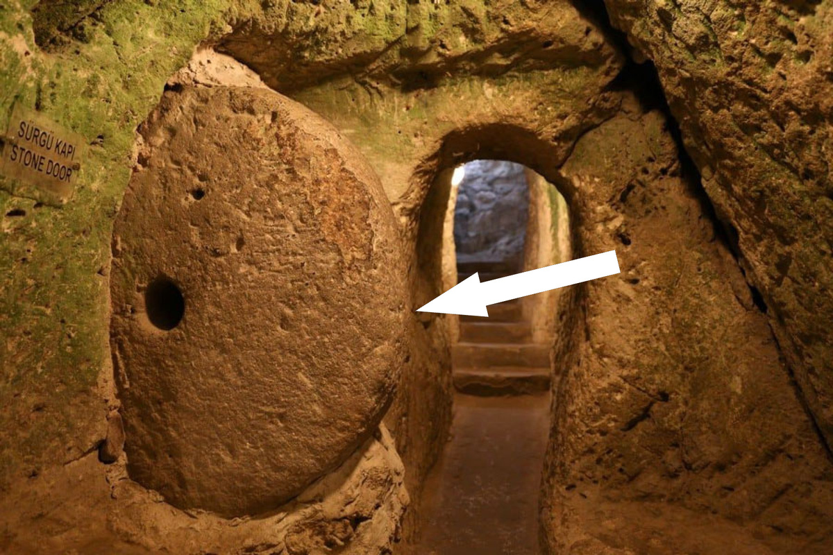    Тайные тоннели под Эрмитажем ведут в другой мир — дневники реставраторов раскрывают правду