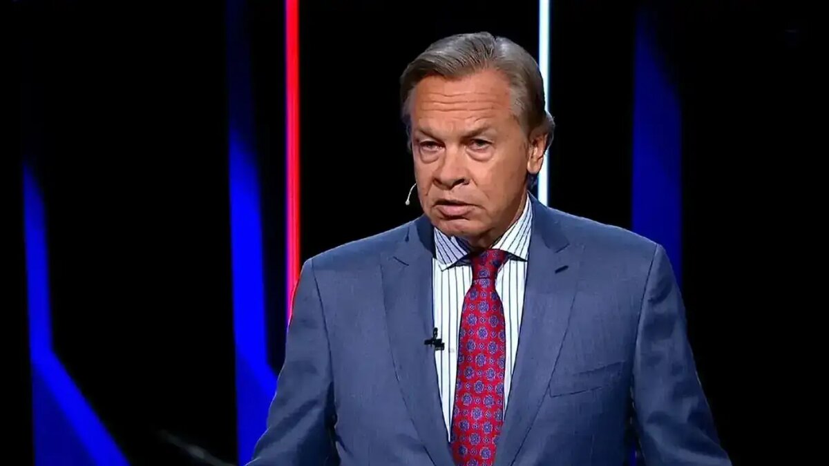    Глава комиссии Совета Федерации России по информационной политике Алексей Пушков.