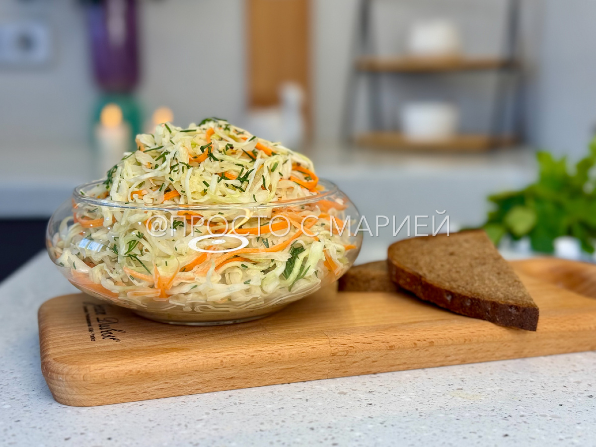 Когда-нибудь я соберусь с мыслями и сделаю фотообзор на посуду, про которую вы так часто спрашиваете 💁‍♀️