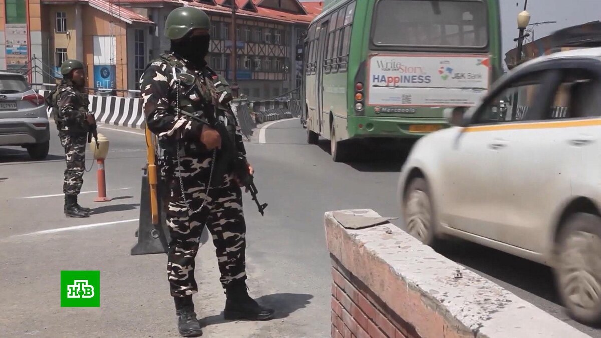    На границе Индии и Пакистана произошла перестрелка