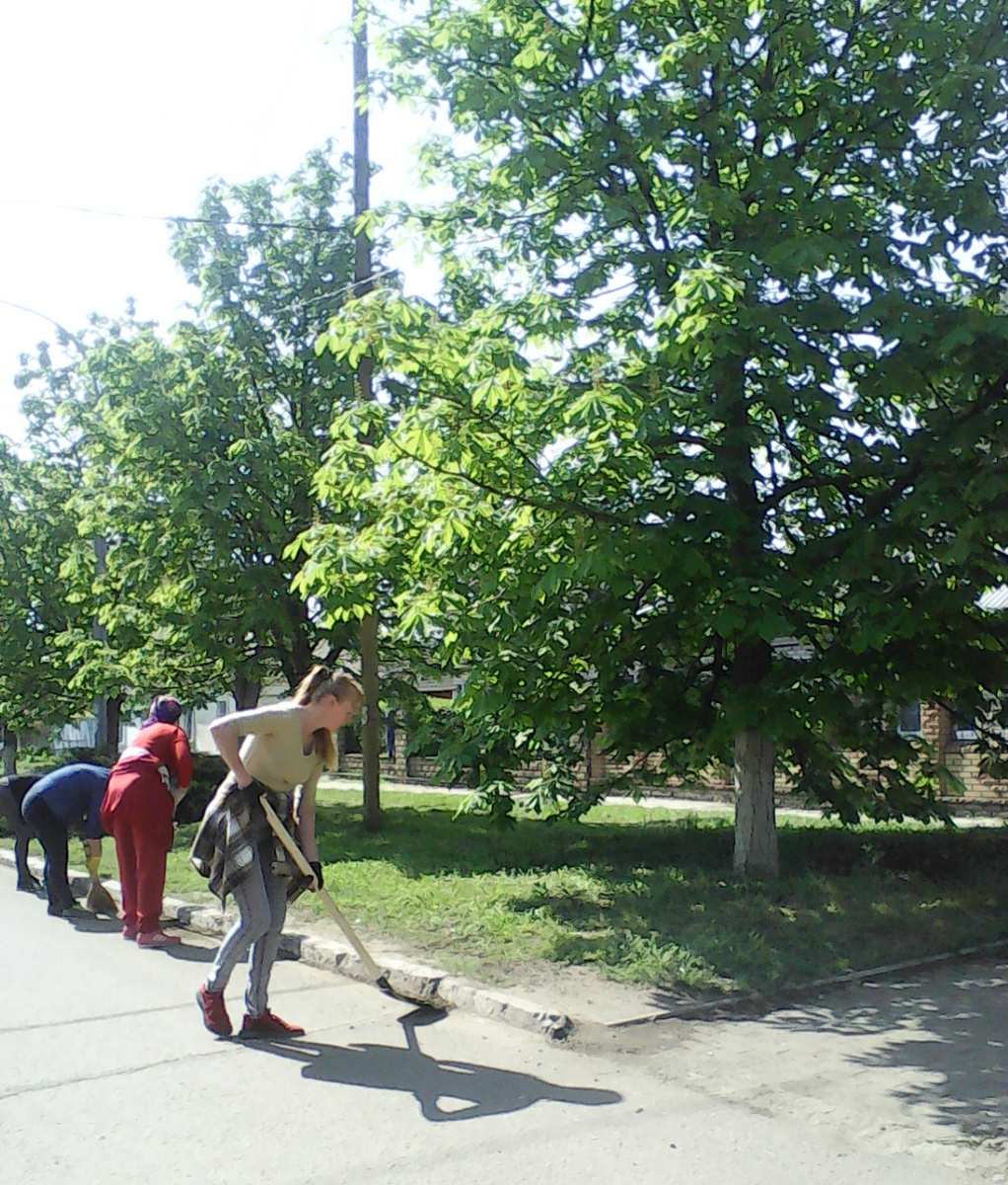 На улице пионерская