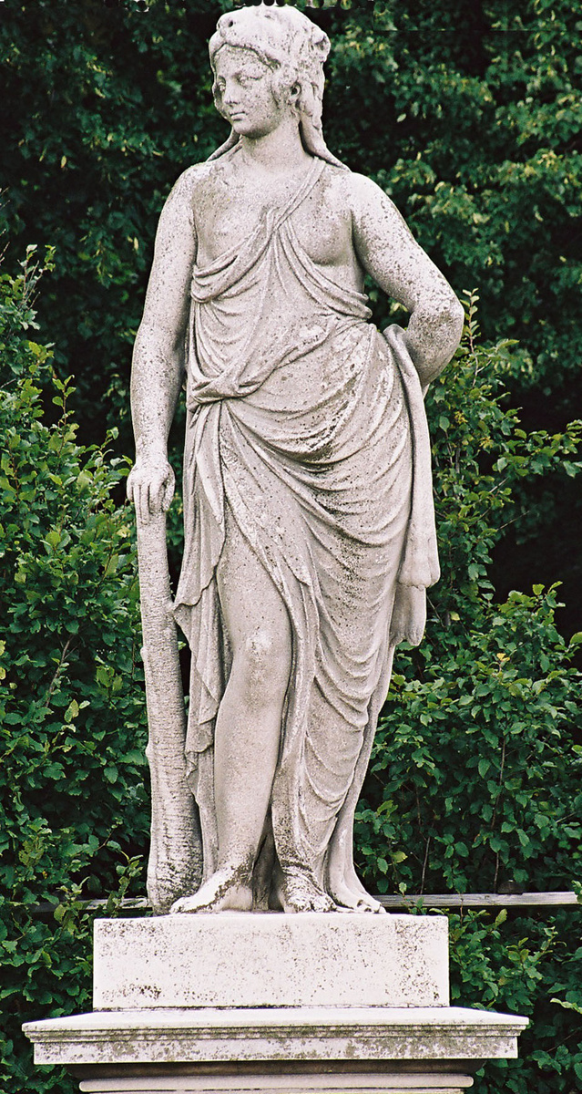 Vienna, Schönbrunn gardens, statue Omphale