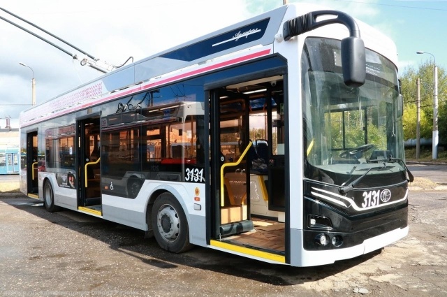    Транспортные активисты: «Подбросить» до остановки на «Адмирале» - это возможность троллейбуса и желание водителя, но не обязанность». Фото: Администрация Рязани