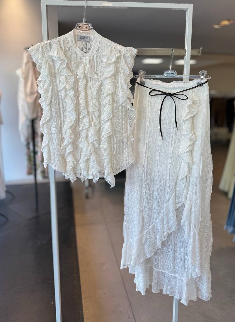 полистайте