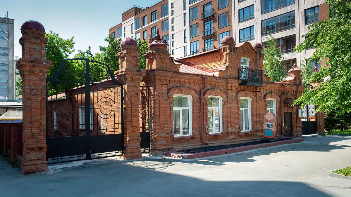 Дом по ул. Чаплыгина, 36. Новосибирск. Фотография - www.openmainphoto.ru