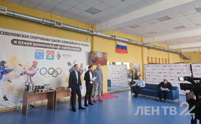    © ЛенТВ24
