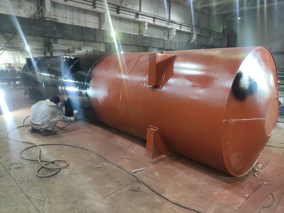 Нанисение АКЗ на стальной резервуар -завод ЗСО-КВАЗАР