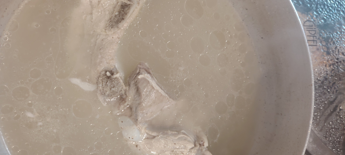 Фото автора свинина бульон