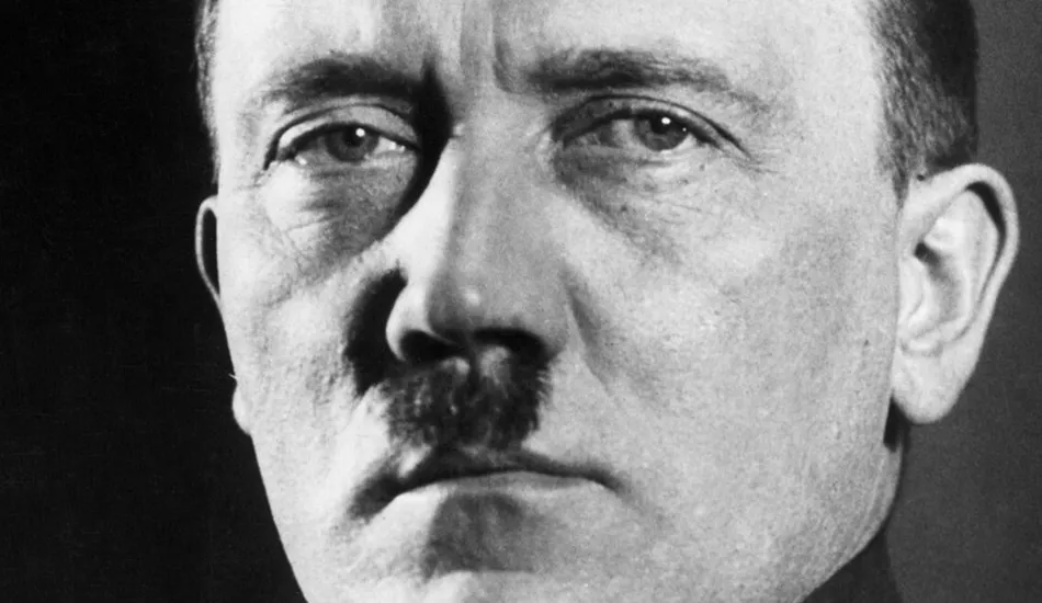 Фотография Адольфа Гитлера, автор неизвестен, 2003 год