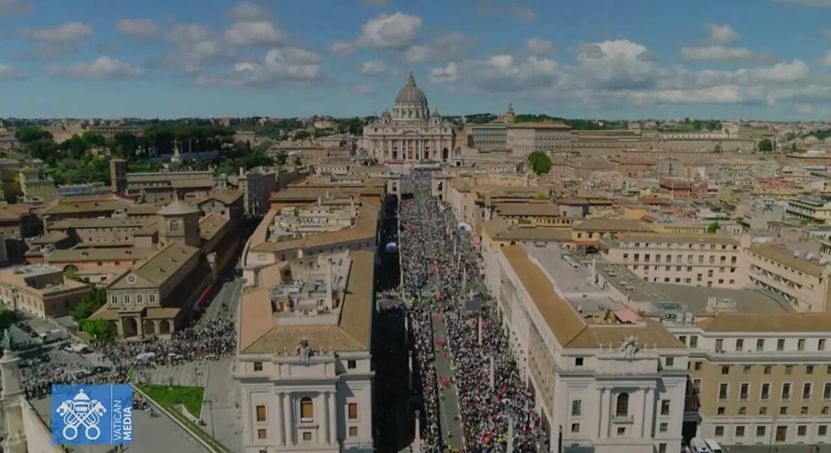    Фото: скриншот трансляции СМИ Ватикана