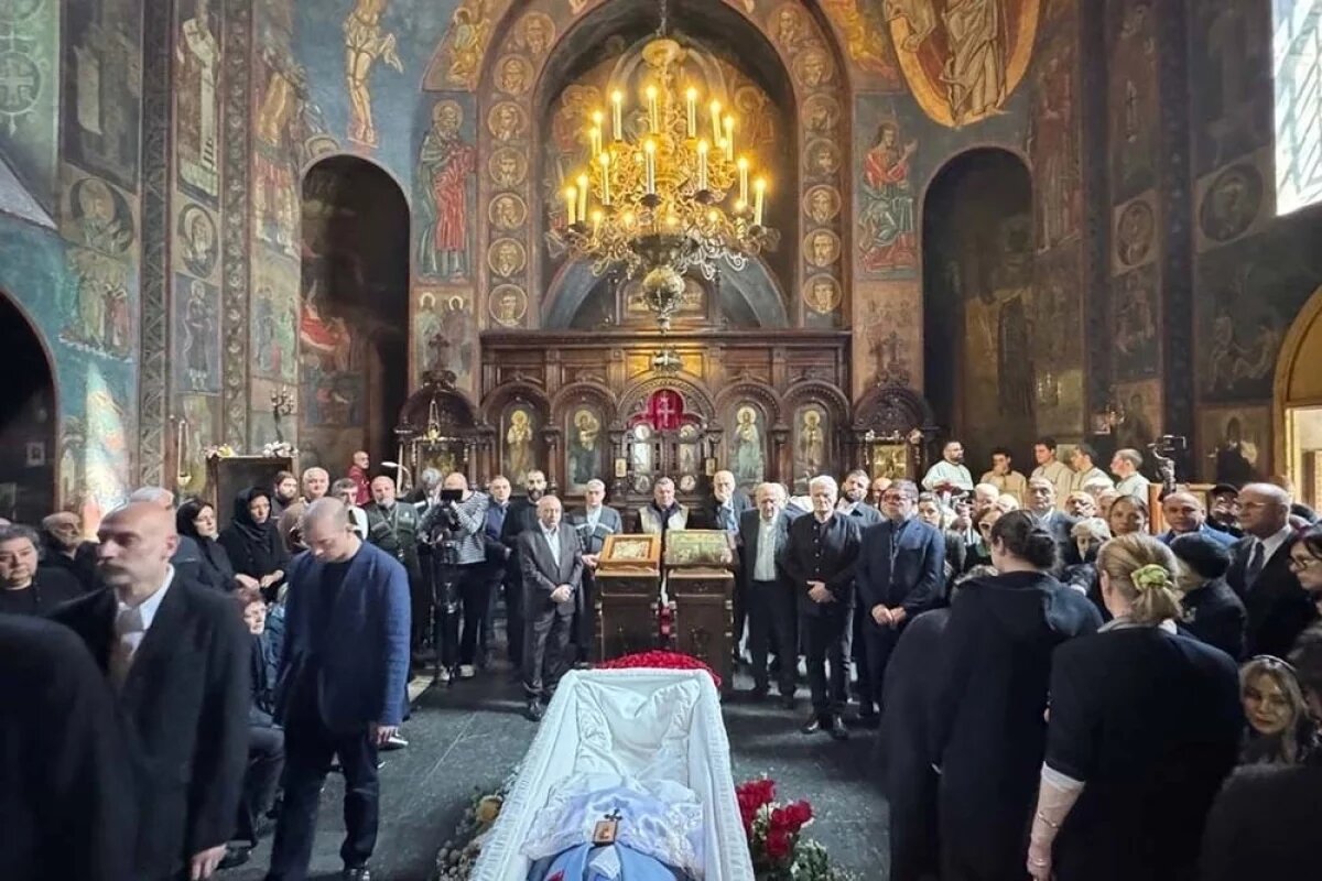    Скульптора Зураба Церетели похоронили в Дидубийском пантеоне в Грузии