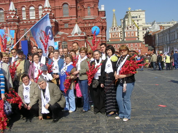 У Исторического музея (фото из архива нашей организации)