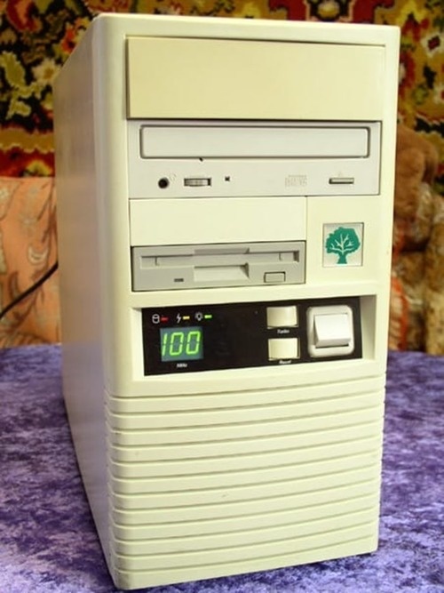 Легендарный пентиум 100 в корпусе АТ