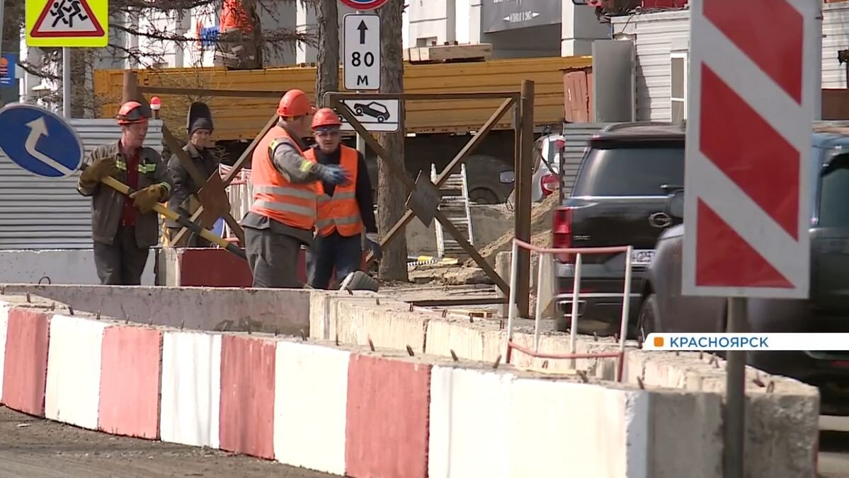     Из-за ремонта на Дубровинского водители вынуждены искать объездные пути